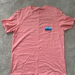 NWOT Vineyard Vines Men's size M Graphic Short Sleeve‎ T-Shirt